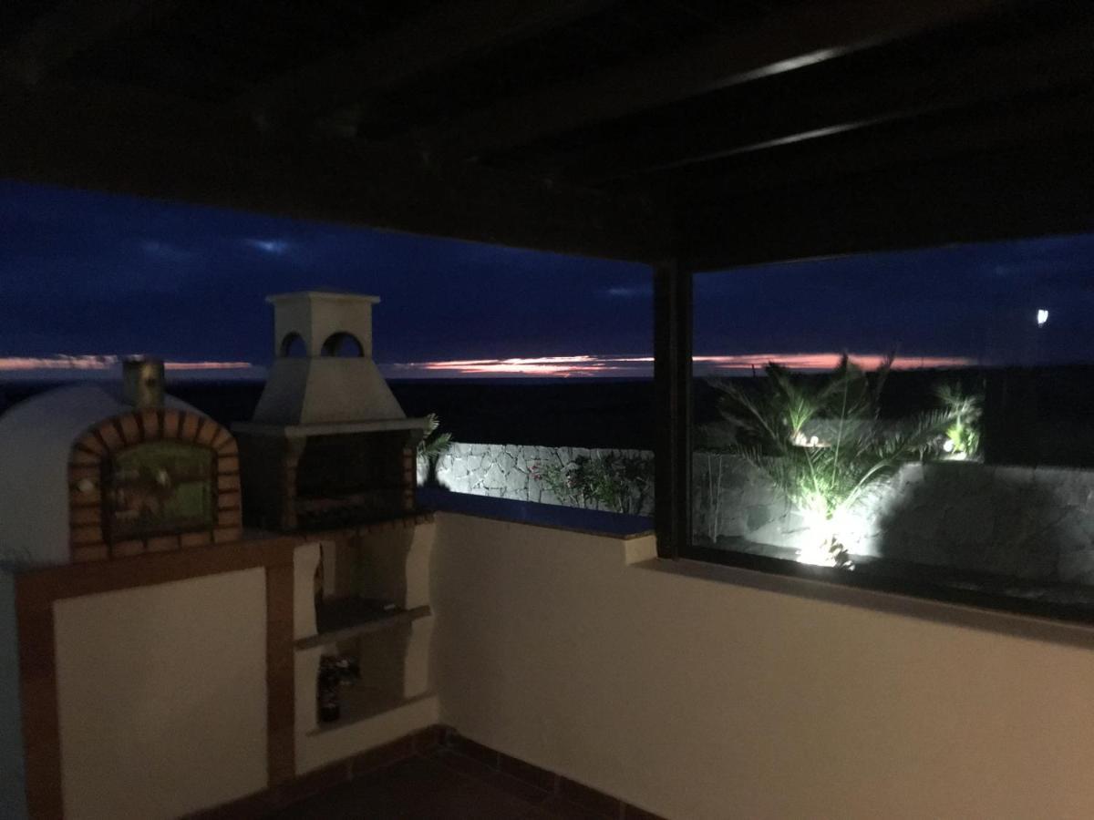 Luxury 3Bed Villa With Heated Private Pool, Full Sky And Free Wifi Playa Blanca  Exterior photo